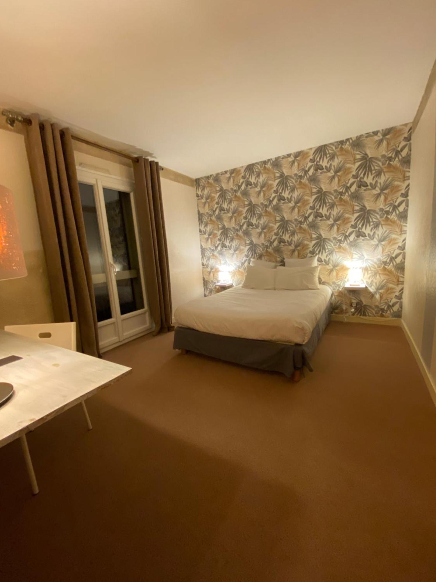 Rochemaure Logis Hotel Medieval, Montelimar Nord מראה חיצוני תמונה