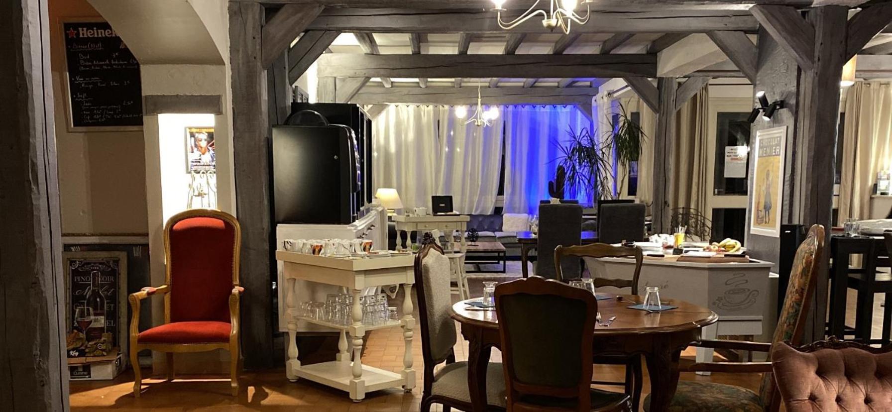 Rochemaure Logis Hotel Medieval, Montelimar Nord מראה חיצוני תמונה