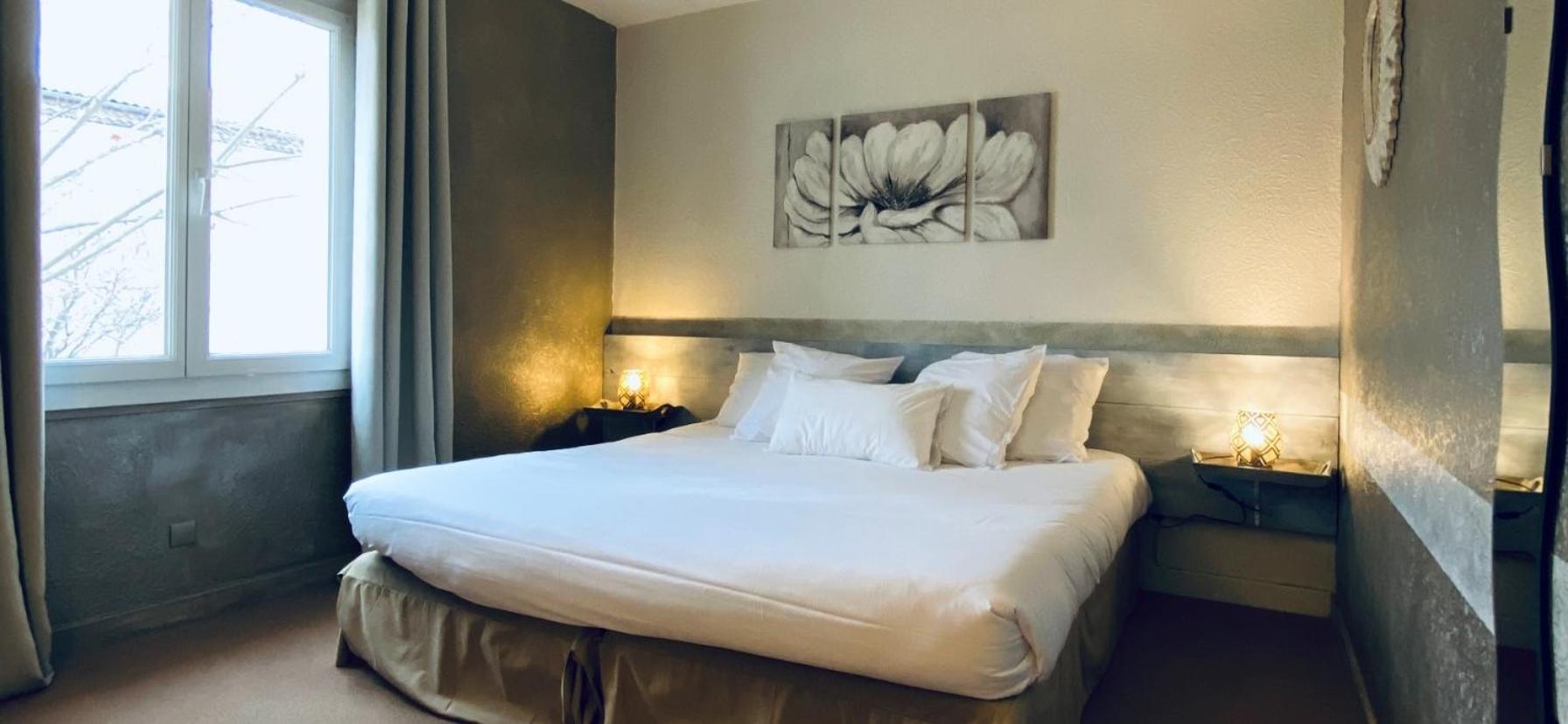 Rochemaure Logis Hotel Medieval, Montelimar Nord מראה חיצוני תמונה
