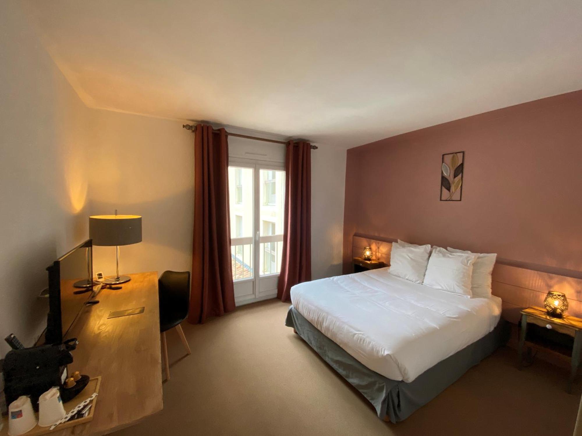 Rochemaure Logis Hotel Medieval, Montelimar Nord מראה חיצוני תמונה